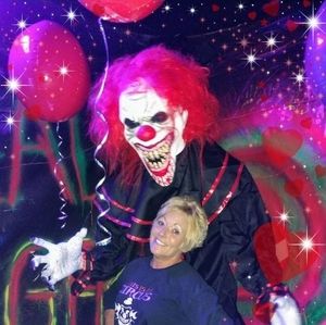 Meet your Posher, Annette